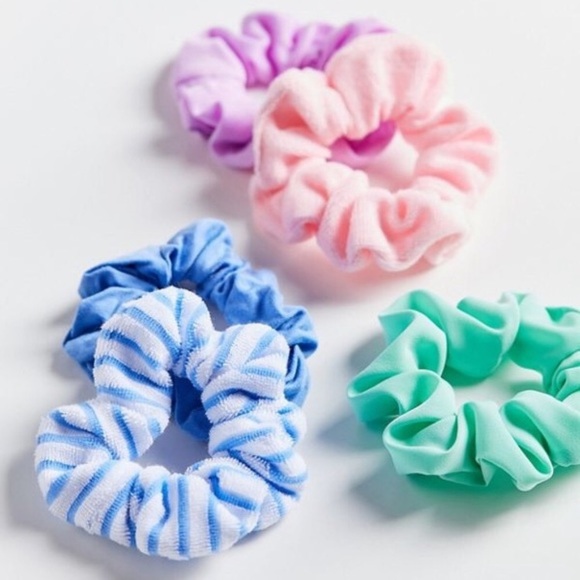 Medium VSCO girl mystery box🤩 - Picture 5 of 12